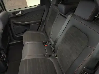 Photo 8 Ford Kuga 2.5 Duratec 190ch FHEV ST-Line X BVA i-AWD