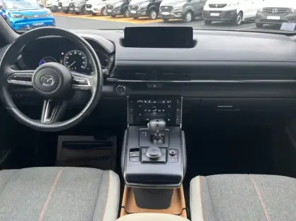 Photo 2 Mazda Mx-30 e-SKYACTIV 145ch Modern Confidence