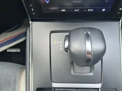 Photo 7 Mazda Mx-30 e-SKYACTIV 145ch Modern Confidence