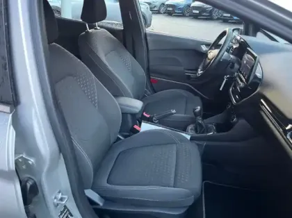 Photo 20 Ford Kuga 2.5 Duratec 190ch FHEV E85 Titanium BVA