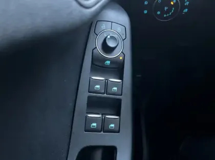 Photo 5 Ford Kuga 2.5 Duratec 190ch FHEV E85 Titanium BVA