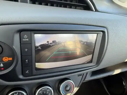 Photo 17 Toyota Yaris 70 VVT-i France Connect