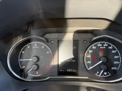 Photo 14 Toyota Yaris 70 VVT-i France Connect