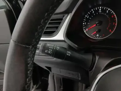 Photo 46 Renault Captur TCe 90 - 21 Business