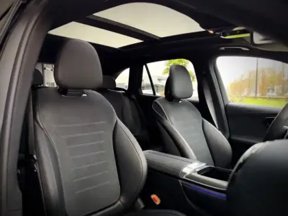 Photo 9 Mercedes Classe GLC SUV 300 e Hybrid EQ 4MATIC AMG Line +