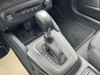 Photo 7 Ford Focus SW 1.0 Flexifuel mHEV 125ch Titanium X Business Powershift