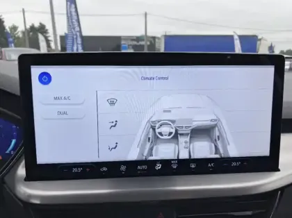 Photo 4 Ford Focus SW 1.0 Flexifuel mHEV 125ch Titanium X Business Powershift