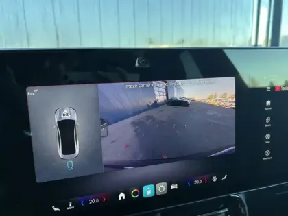 Photo 16 Mercedes CLA Coupe 250+ avec technologie EQ Limited Edition