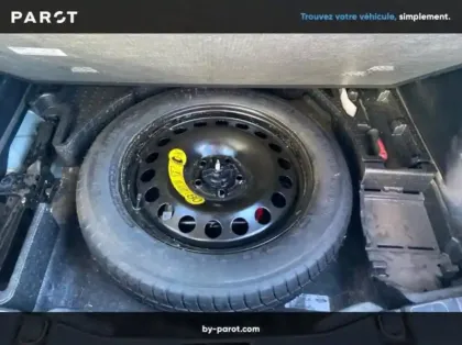 Photo 14 Ford Kuga 2.5 Duratec 190ch FHEV E85 ST-Line BVA