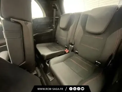 Photo 18 Mercedes GLB 200 d AMG Line