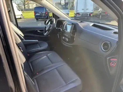 Photo 14 Mercedes Vito 114 CDI 4x4 Tourer SELECT Extra long