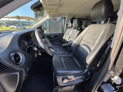 Photo 17 Mercedes Vito 114 CDI 4x4 Tourer SELECT Extra long