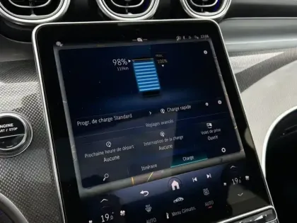 Photo 26 Mercedes Classe GLC 300 de Hybrid EQ 4MATIC AMG Line +