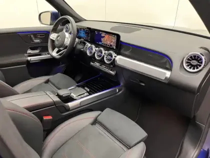 Photo 18 Mercedes GLB 200 d AMG Line