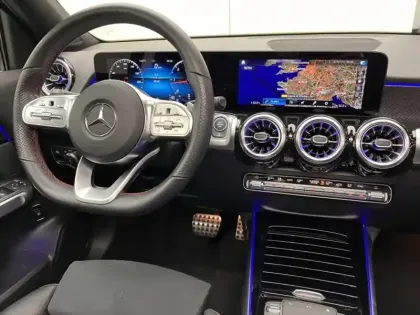 Photo 19 Mercedes GLB 200 d AMG Line