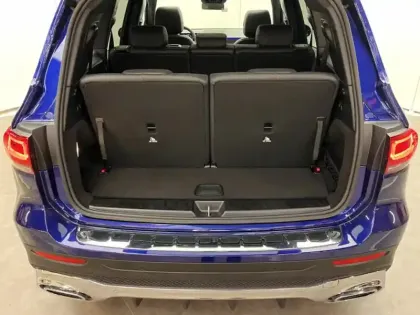 Photo 8 Mercedes GLB 200 d AMG Line