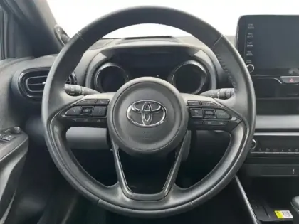 Photo 13 Toyota Yaris  116h Collection 5p MY22