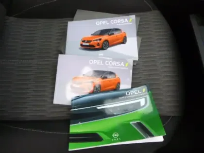 Photo 10 Opel Corsa  1.2 Turbo 100ch Elegance