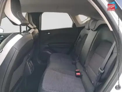 Photo 10 Renault Captur  1.3 TCe mild hybrid 140ch Techno