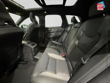 Photo 10 Volvo Xc60  T6 AWD 253 + 145ch Utimate Style Dark Geartronic