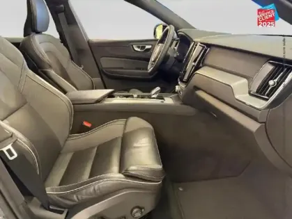 Photo 4 Volvo Xc60  T6 AWD 253 + 145ch Utimate Style Dark Geartronic