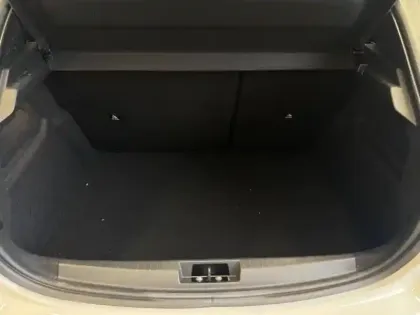 Photo 5 Peugeot 208  1.2 PureTech 75ch S&S Like