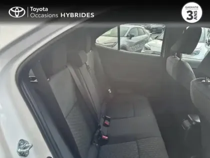 Photo 6 Toyota Yaris  Cross 116h Design Pack Cargo 2025