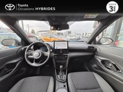 Photo 7 Toyota Yaris  Cross 116h Design Pack Cargo 2025