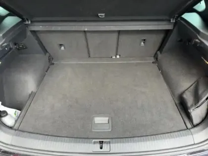 Photo 7 Volkswagen Tiguan  1.5 TSI 150ch R-Line DSG7