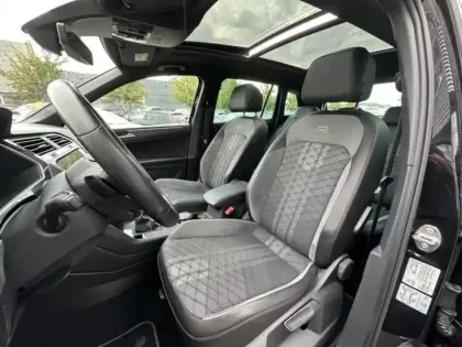 Photo 12 Volkswagen Tiguan  1.5 TSI 150ch R-Line DSG7