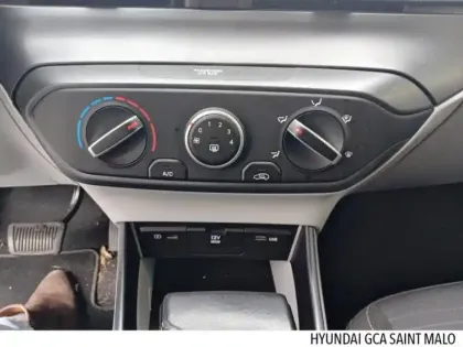 Photo 10 Hyundai I20  1.0 T-GDi 100ch Hybrid Intuitive DCT-7