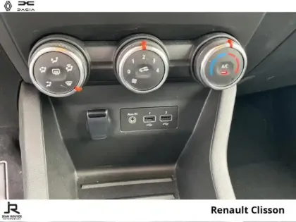 Photo 13 Renault Clio  1.5 Blue dCi 100ch Evolution