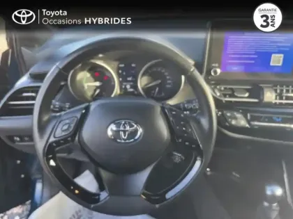 Photo 12 Toyota C-HR  1.8 Hybride 122ch Design Ultimate E-CVT