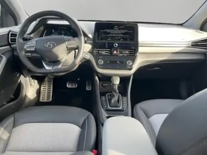 Photo 9 Hyundai Ioniq  Plug-in 141ch Executive