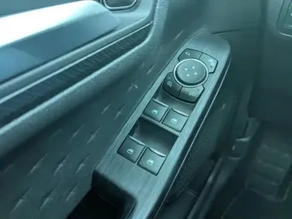 Photo 7 Ford Kuga  2.5 Duratec 190ch FHEV ST-Line X BVA i-AWD