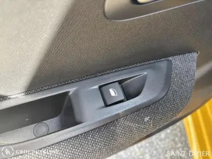 Photo 11 Peugeot 208  1.2 PureTech 75ch S&S Style