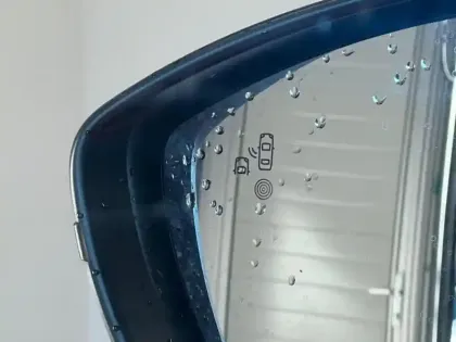 Photo 5 Peugeot 208  e- 136ch GT