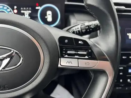 Photo 12 Hyundai Tucson  1.6 CRDI 136ch hybrid 48V Creative DCT-7 Euro6d-Evap