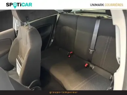 Photo 11 Opel Corsa  1.4 Turbo 100ch Black Edition Start/Stop 3p