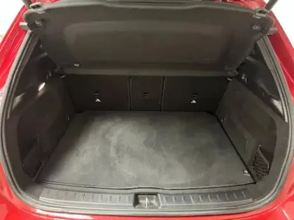 Photo 6 Mercedes GLA  200 d 150ch AMG Line 8G-DCT