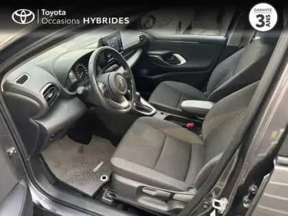 Photo 10 Toyota Yaris  116h Dynamic 5p MY22