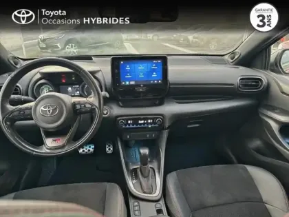 Photo 7 Toyota Yaris  116h GR Sport 5p Pack Techno