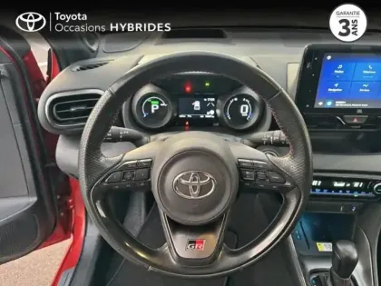 Photo 8 Toyota Yaris  116h GR Sport 5p Pack Techno
