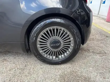 Photo 10 Fiat 500  e 118ch Icône