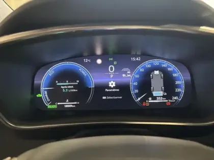 Photo 7 Toyota Corolla  1.8 140ch Dynamic MY24