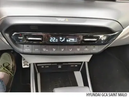 Photo 8 Hyundai Bayon  1.0 T-GDi 100ch Hybrid 48V Creative DCT-7