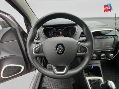 Photo 11 Renault Captur  0.9 TCe 90ch energy Zen Euro6c