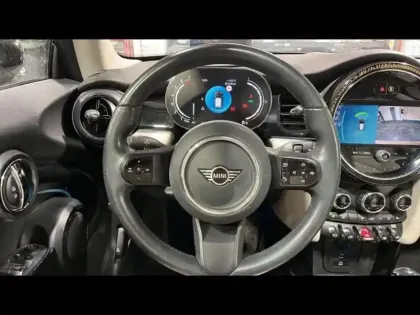 Photo 9 Mini Mini  Cooper 136ch Edition Premium Plus BVA7