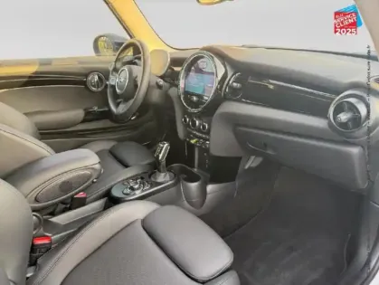 Photo 4 Mini Mini  Cooper SE 184ch Edition Premium BVA 5CV Siege chauf Camera