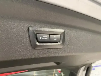 Photo 12 BMW Serie 1 Série 1 120A 170ch M Sport DKG7